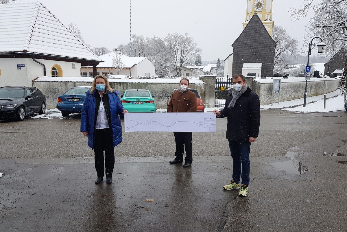 v.l.n.r.: Staatsministerin Kerstin Schreyer, MdL; Brgermeister Peter Wagner; Florian Hahn, MdB