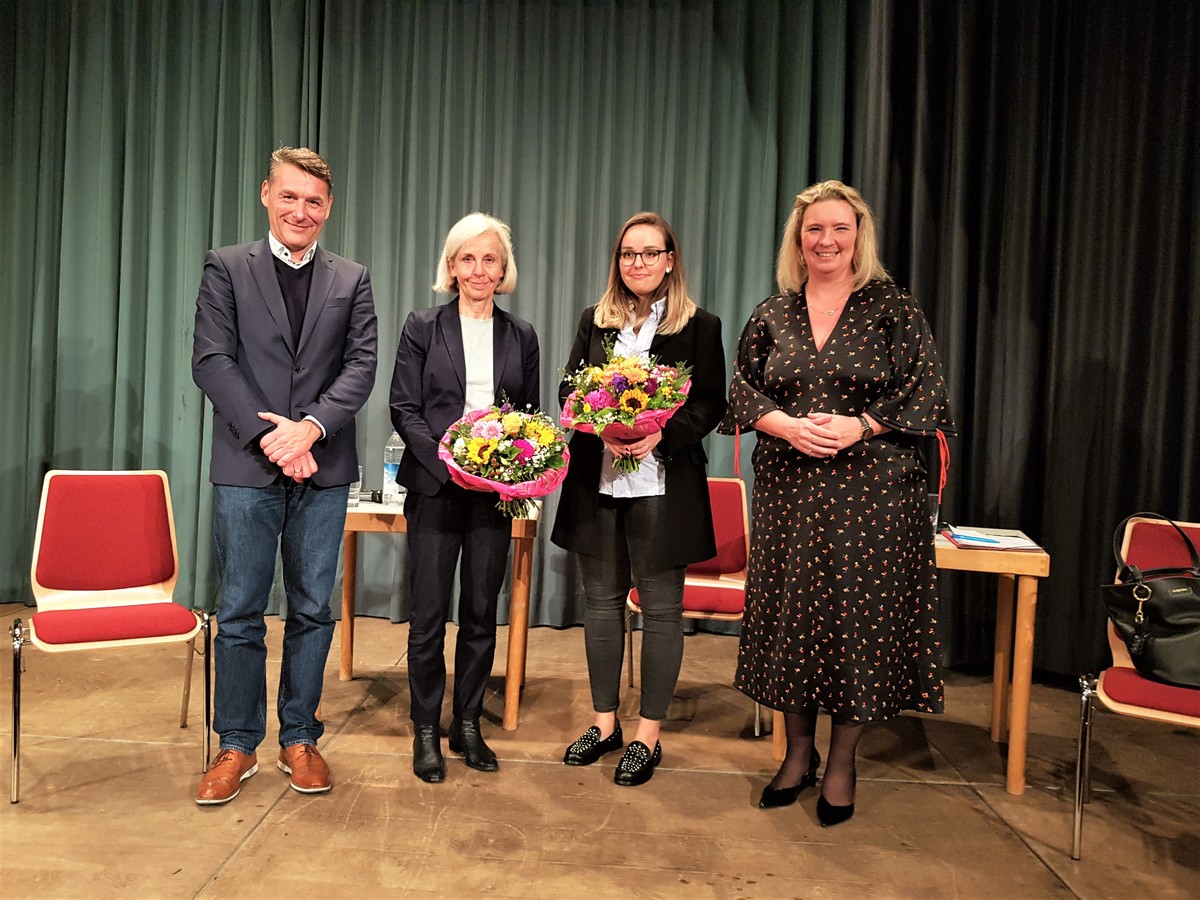 v.l.n.r: Wolfgang Hierl, stv. Ortsvorsitzender CSU Grfelfing; Prof. Dr. Ursula Mnch, Direktorin der Akademie fr Politische Bildung in Tutzing; Maximiliane Fischer, stv. Ortsvorsitzende CSU Grfelfing; Staatsministerin a.D. Kerstin Schreyer, MdL