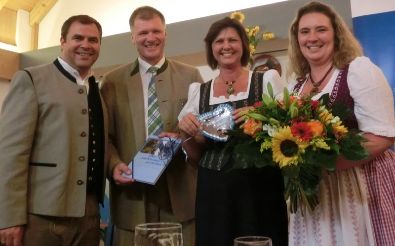 Bundestagsabgeordneter Florian Hahn, Brgermeister Stefan Schelle, Bundesministerin Ilse Aigner und Landtagsabgeordnete Kerstin Schreyer-Stblein