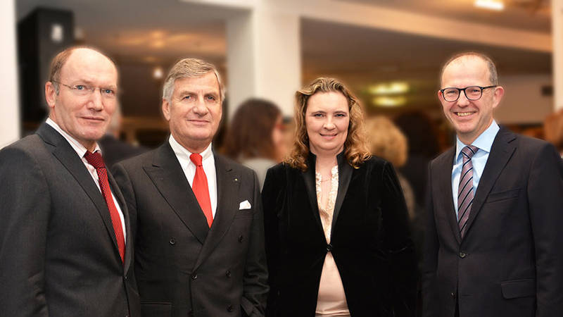 von links: KWA Vorstand Horst Schmieder, KWA Aufsichtsrat Wolf-Dieter Krause, MdL Kerstin Schreyer-Stäblein, KWA Vorstand Dr. Stefan Arend von links: KWA Vorstand Horst Schmieder, KWA Aufsichtsrat Wolf-Dieter Krause, MdL Kerstin Schreyer-Stäblein, KWA Vorstand Dr. Stefan Arend